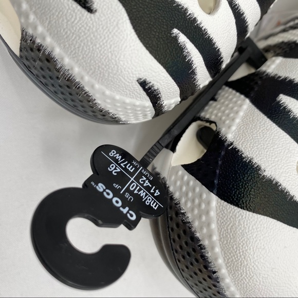 Crocs Zebra Classic Animal Print Clogs - Picture 14 of 14